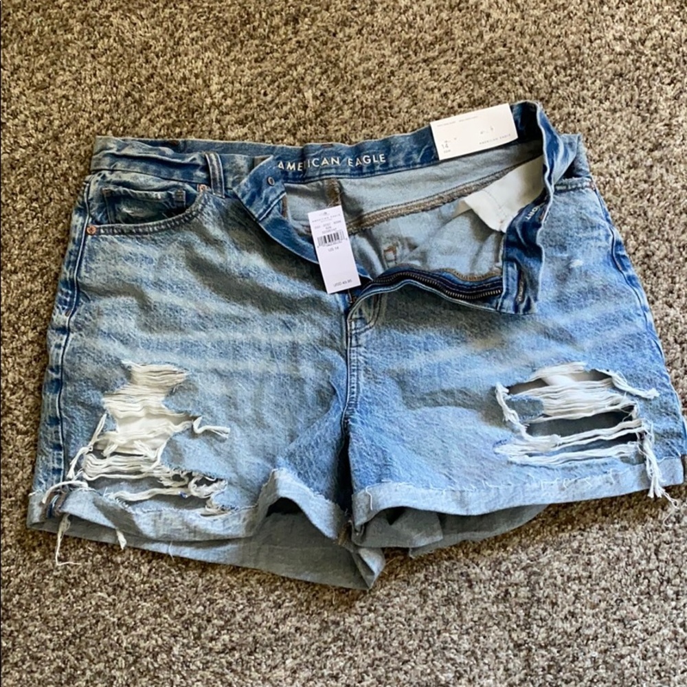 American Eagle Curvy Mom Shorts